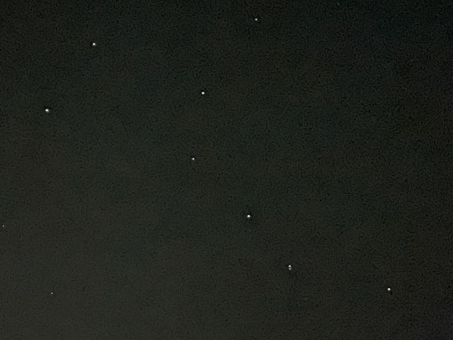 星が綺麗に見えます。巨大プラネタリウムのような満天の空。