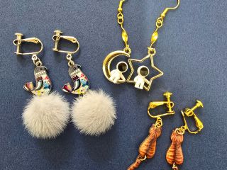 *チャームでつくるピアス(イヤリング)※チャームはお店で選べます※