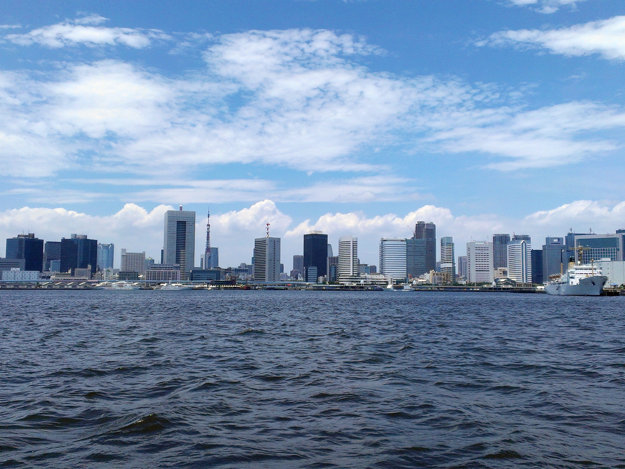 u?c̍wrQv R̂悤ɂ藧wrQAr̍Ԃ瓌^[]