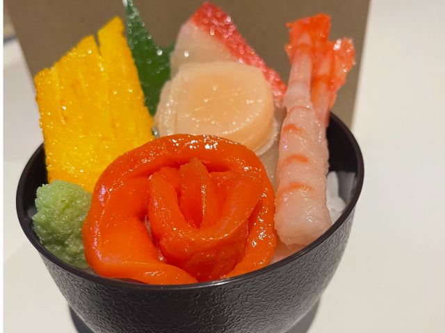 海鮮丼作成イメージ2