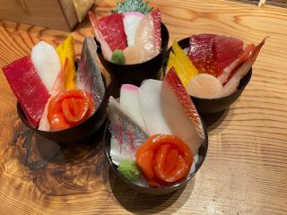 自分のお好みの海鮮丼を作ろう!