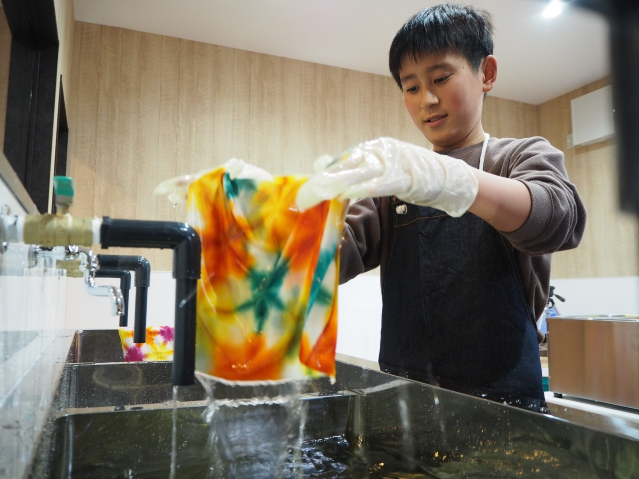 ql⏉S҂̕łAȒPɐ߂邱ƂǒłB