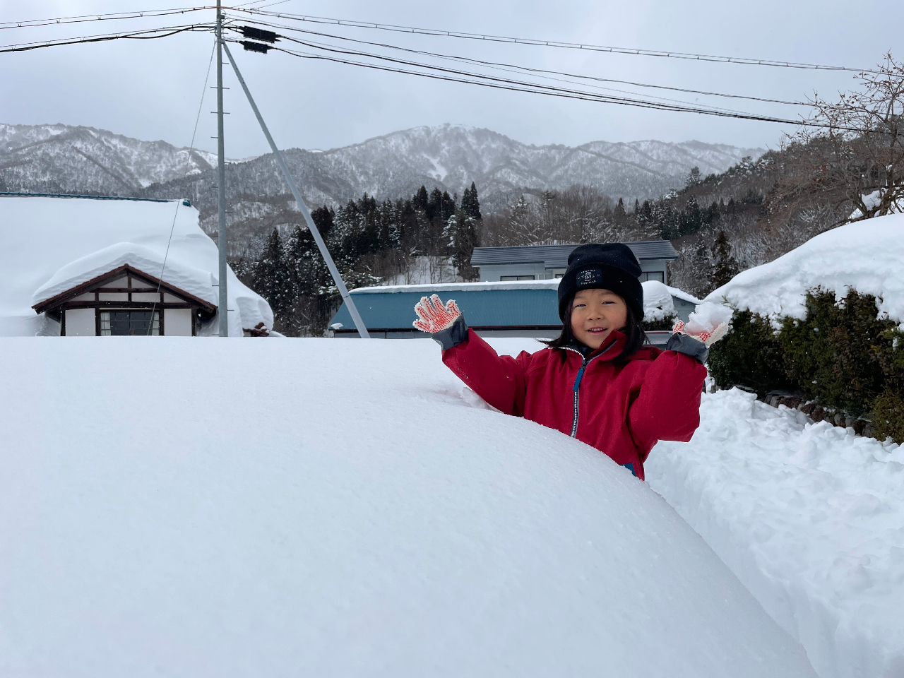 米原市》冬のかまくら作り体験♪雪が降る地域でしか味わえない