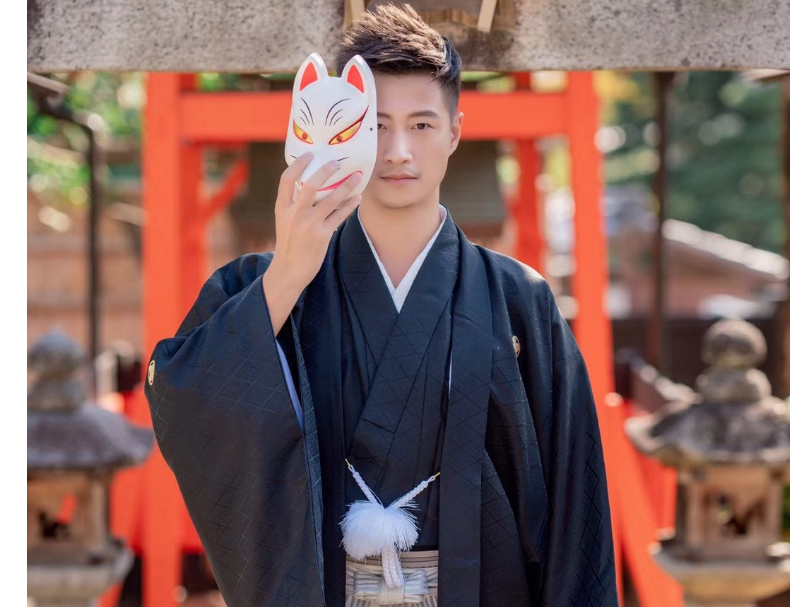 男性紋付袴レンタル 男性も紋付袴でかっこよく 通常10 000円 今だけ8 000円でお得 着物レンタル舞 じゃらん遊び体験 男性紋付袴レンタル 男性も紋付袴でかっこよく 通常10 000円 今だけ8 000円でお得 着物レンタル舞 じゃらん遊び体験