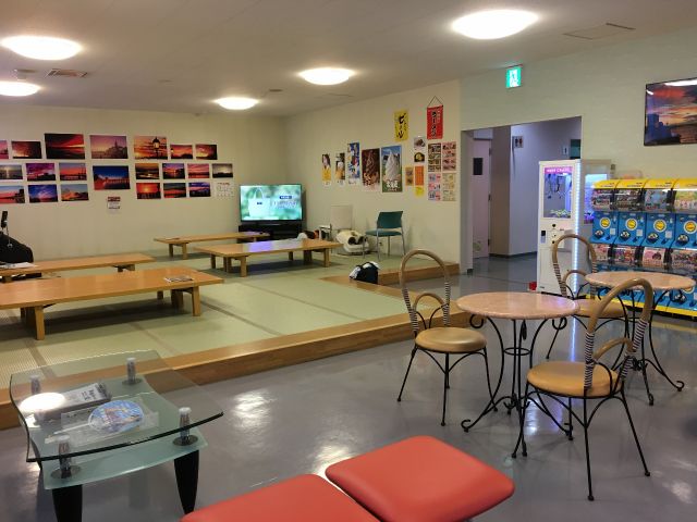 1F 休憩室