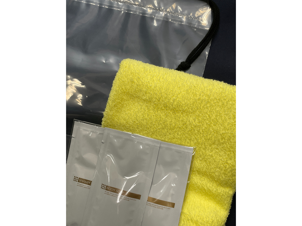 ԂZbgi|[`EʂEVv[EXERfBVi[j