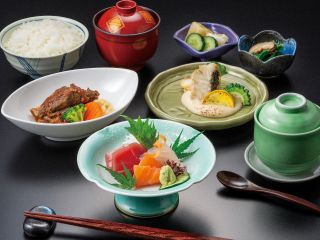 |月替わりお好み御膳(イメージ)|お料理の詳細はお気軽にお電話にてお問い合わせください。