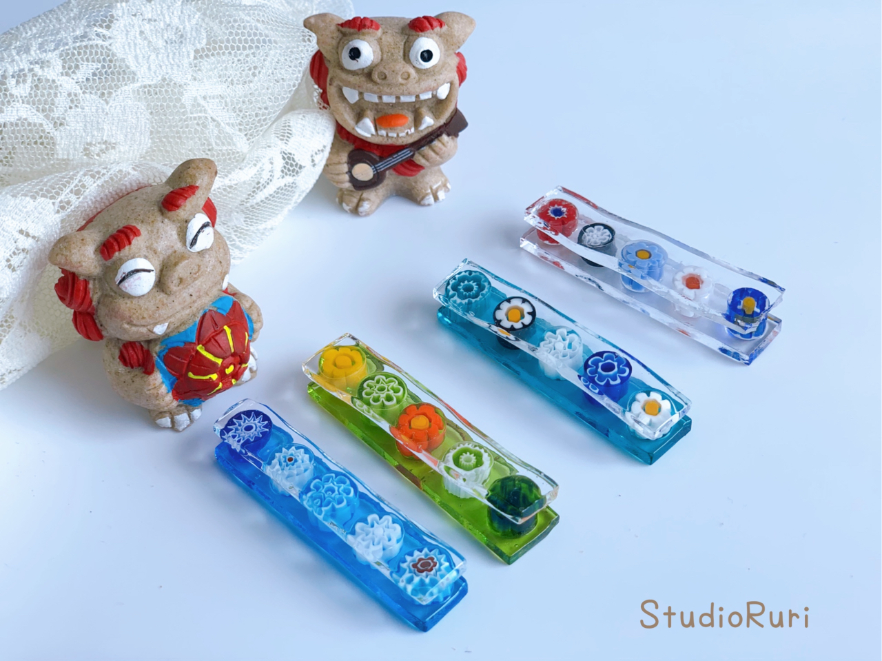 5cm�~1cm���̃l�b�N���X�w�b�h�ł��B���ɂ͂�����Ƒ傫�߂̂��ԕ��̃K���X������ł���܂���