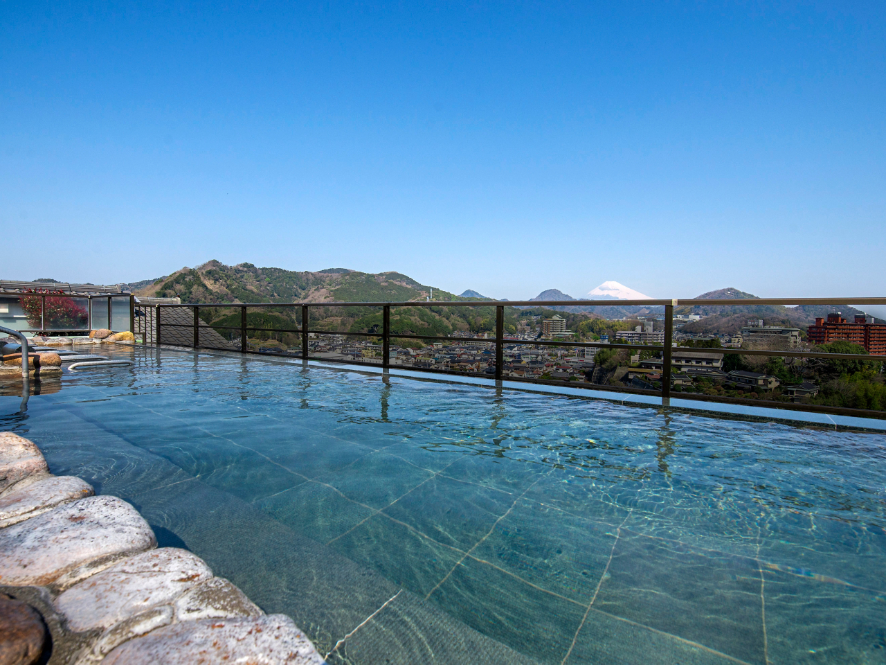 �y�a���z�V���I�V���C