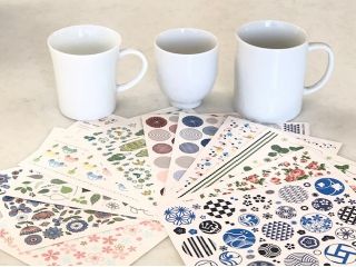 お好みの器・転写紙を選んでいただきます