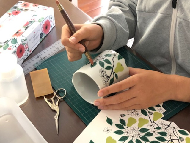 ]ʎƂV[̃fUC\Ă܂BGȕ肠܂B