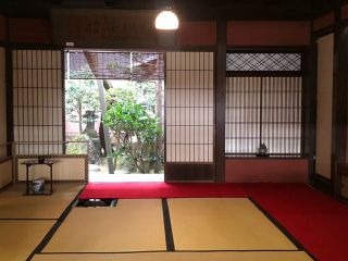 奥座敷が茶道体験の会場となります