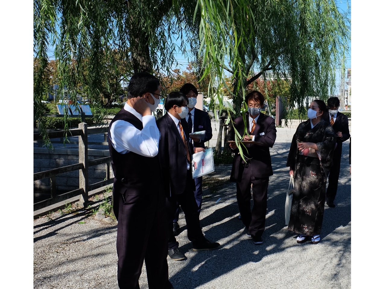 V̊όɊւʌC󂯂斱όKChƂ߂܂BV̖AX|bg܂߂Čǂē܂B