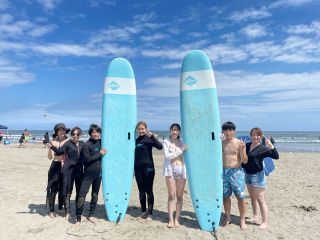 家族、友人、恋人同士で参加していただき、和気あいあいサーフィンできました!