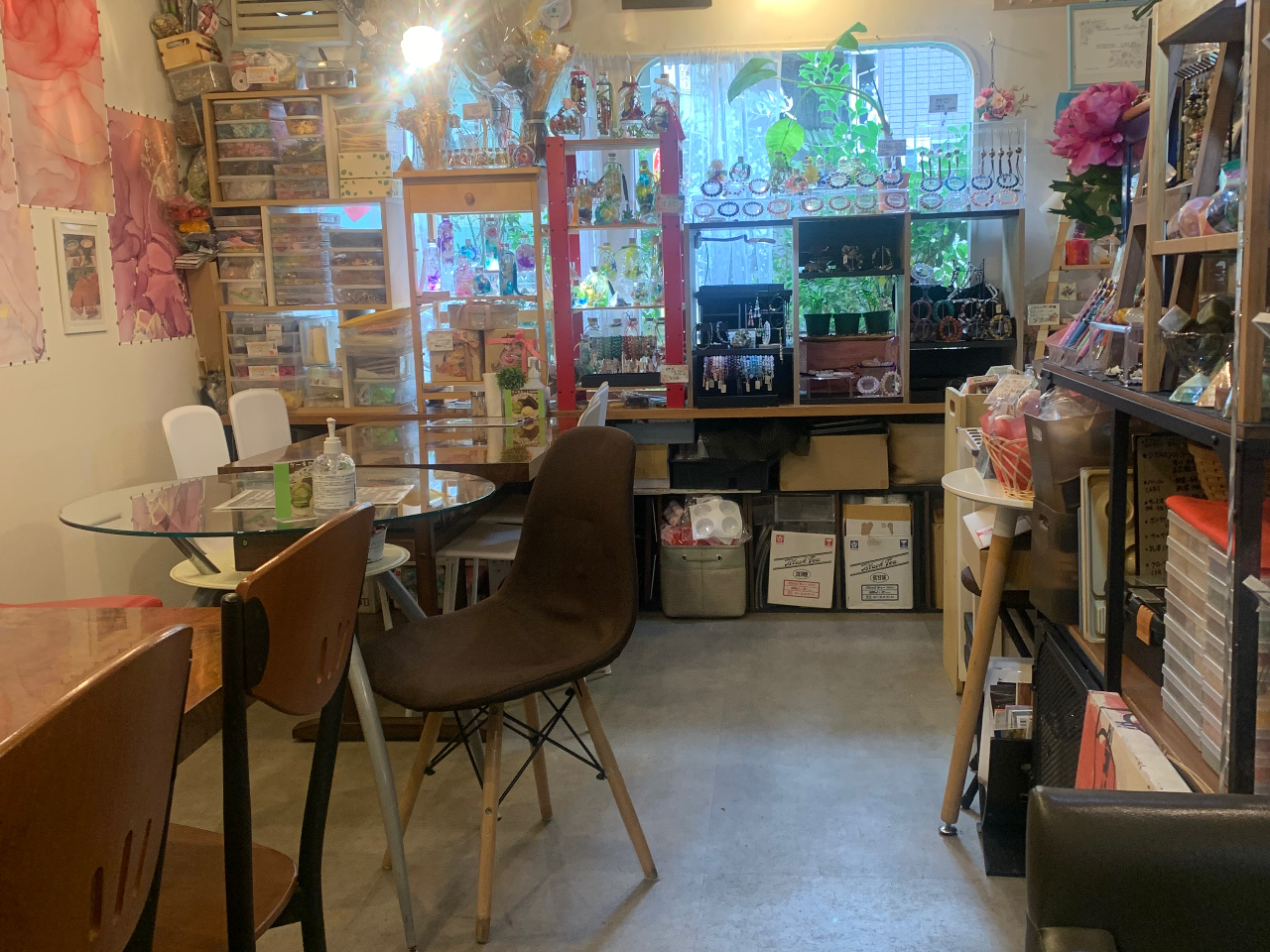 ̗lqBLh̑n[oEΐΌAoX{Ap[Xg[ANZT[ÂȂǂł鋳ɂȂĂ܂