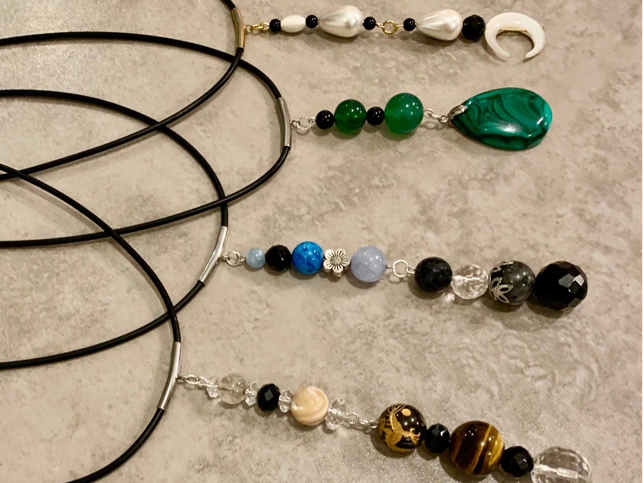 lbNX́AvRgƂłA߁X`F[lbNXח\łBʐ^̂͒߂ɐ΂ׂĂ܂A͂]ʂɍ邱Ƃ\łI