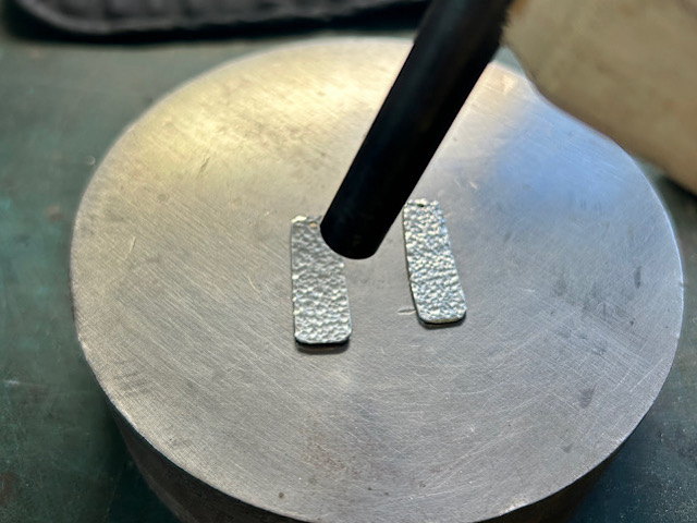 ȒƂŒƖڂł݂܂BiƖڂ͂RނIׂ܂Bj