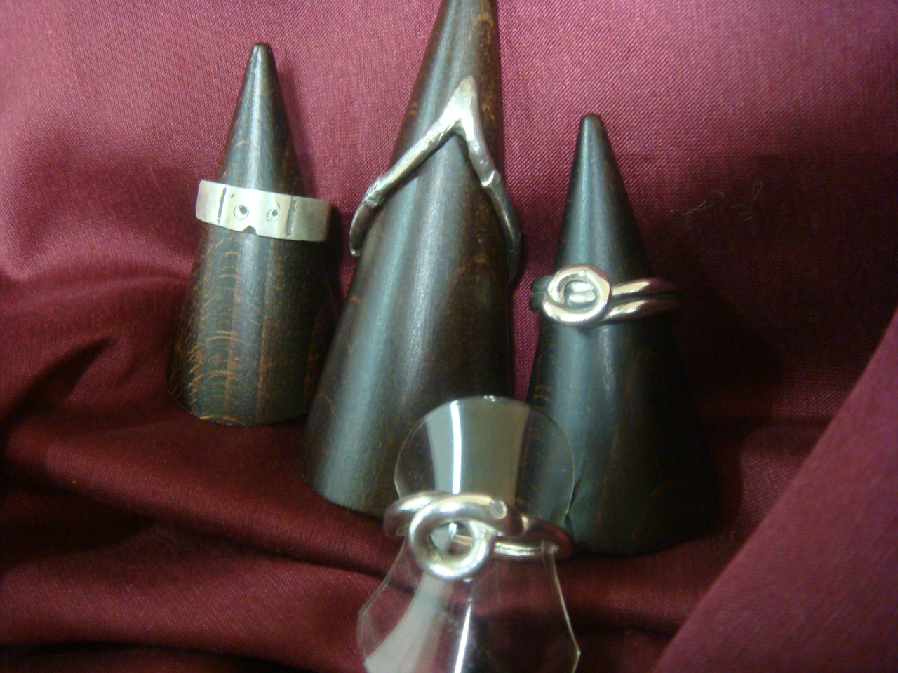 ���ǂ��O���[�v����̍�i�ł���