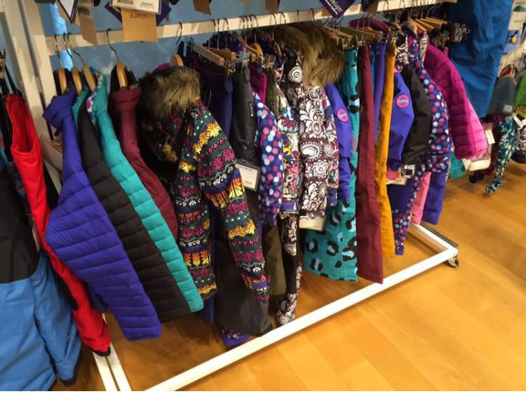 【ウェア&小物セット1日レンタル】スキーやボードはご自身の使い慣れたものをお使い...