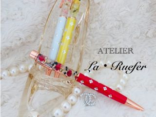<2種類のハーバリウムボールペンつくり>小花をちりばめたオリジナルボールペン♪高品質な専用オイル使用◎