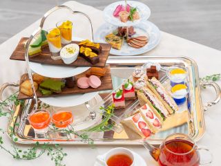 Afternoon Tea〜スウィーツ & セイボリー〜