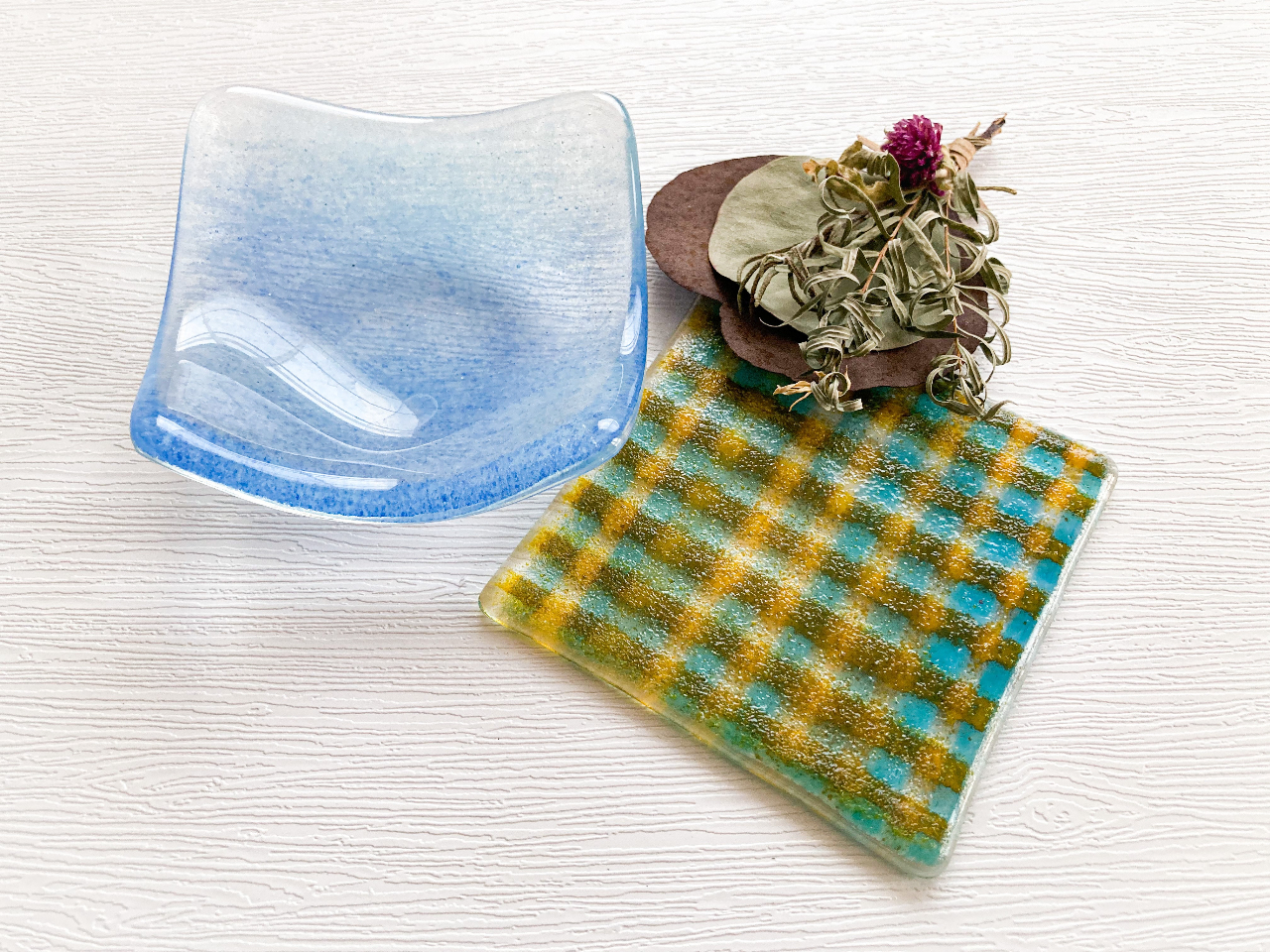 pE_[KXgĖ͗l̃fUCō܂㋉҃R[X