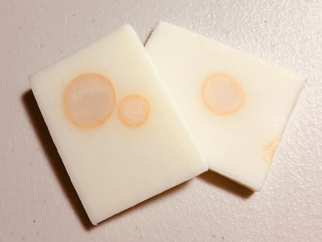 水玉模様の石けん