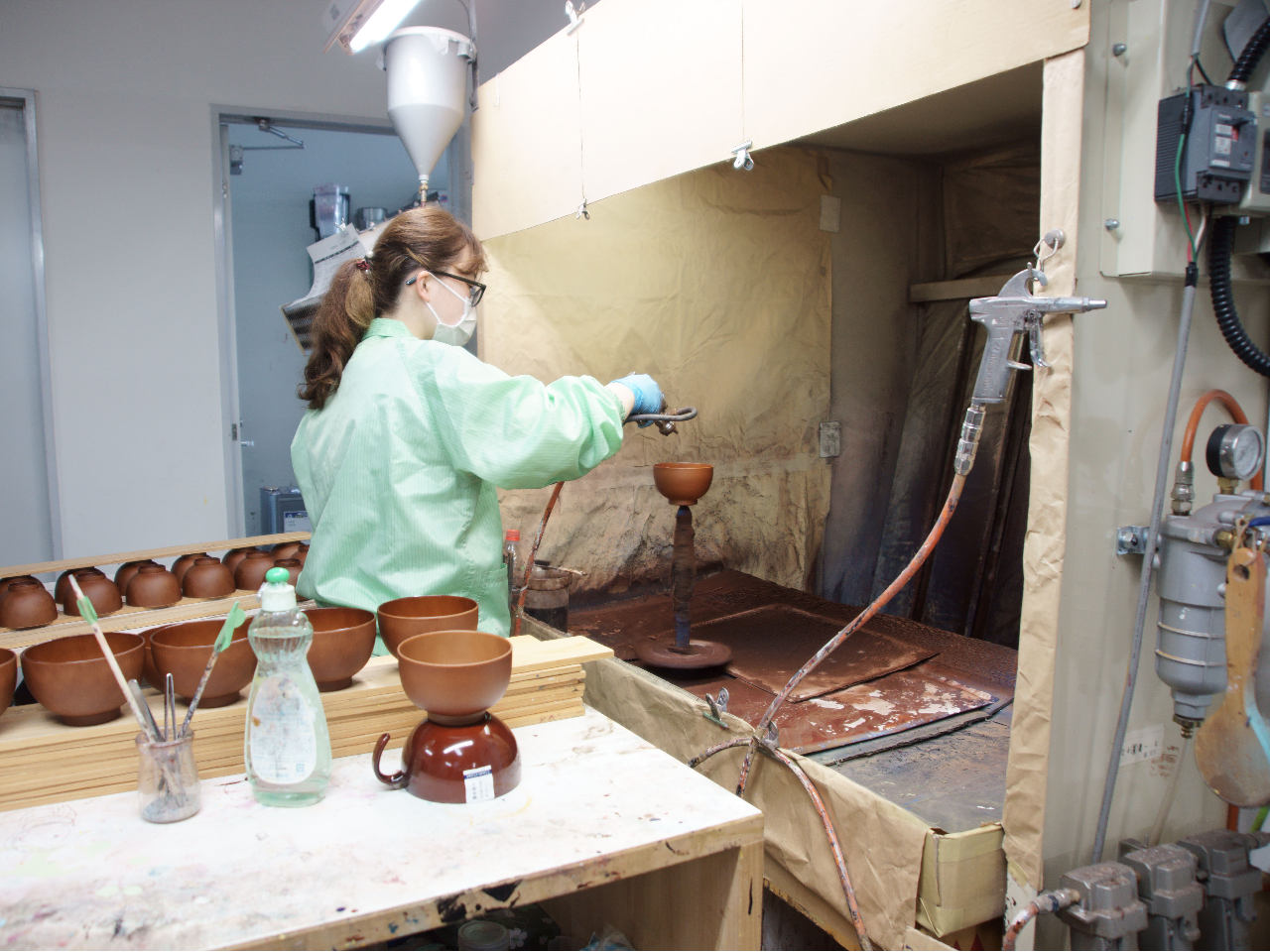 【石川県/山中温泉東町】現代の漆器の技術を知る~成形・塗装コース~
