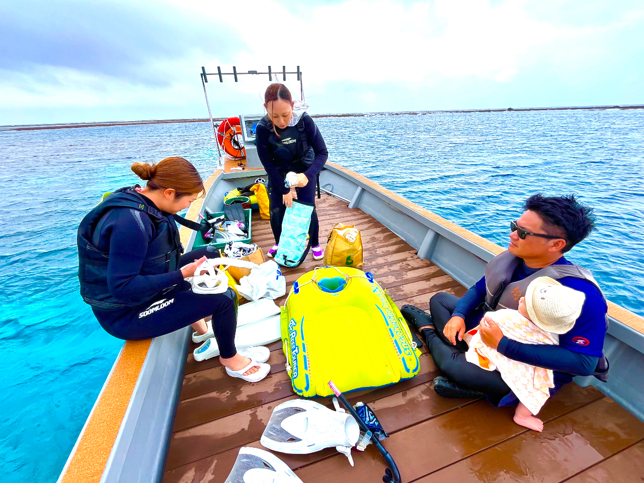 船でのんびり。