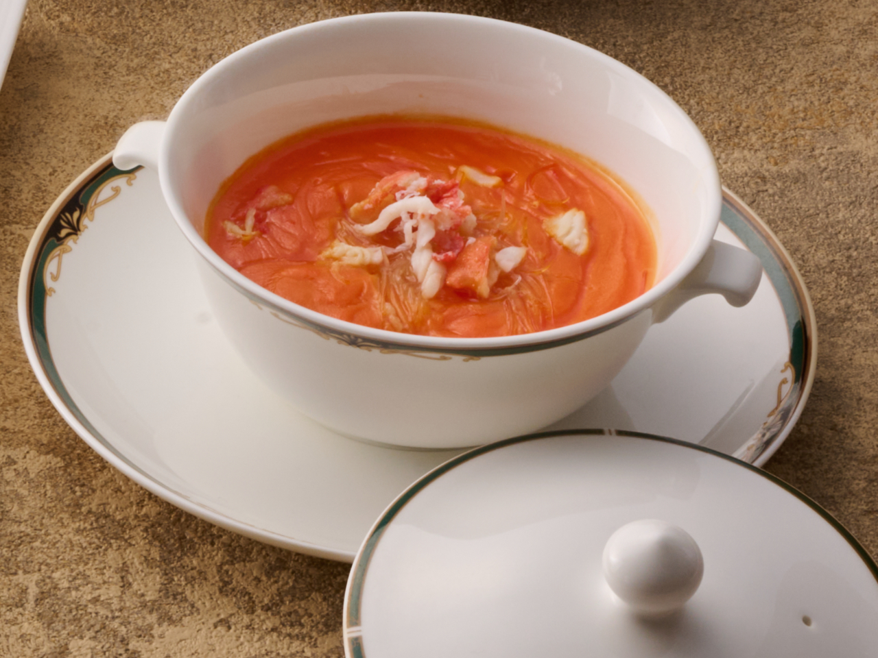 蟹の卵入りふかひれのスープ<イメージ>