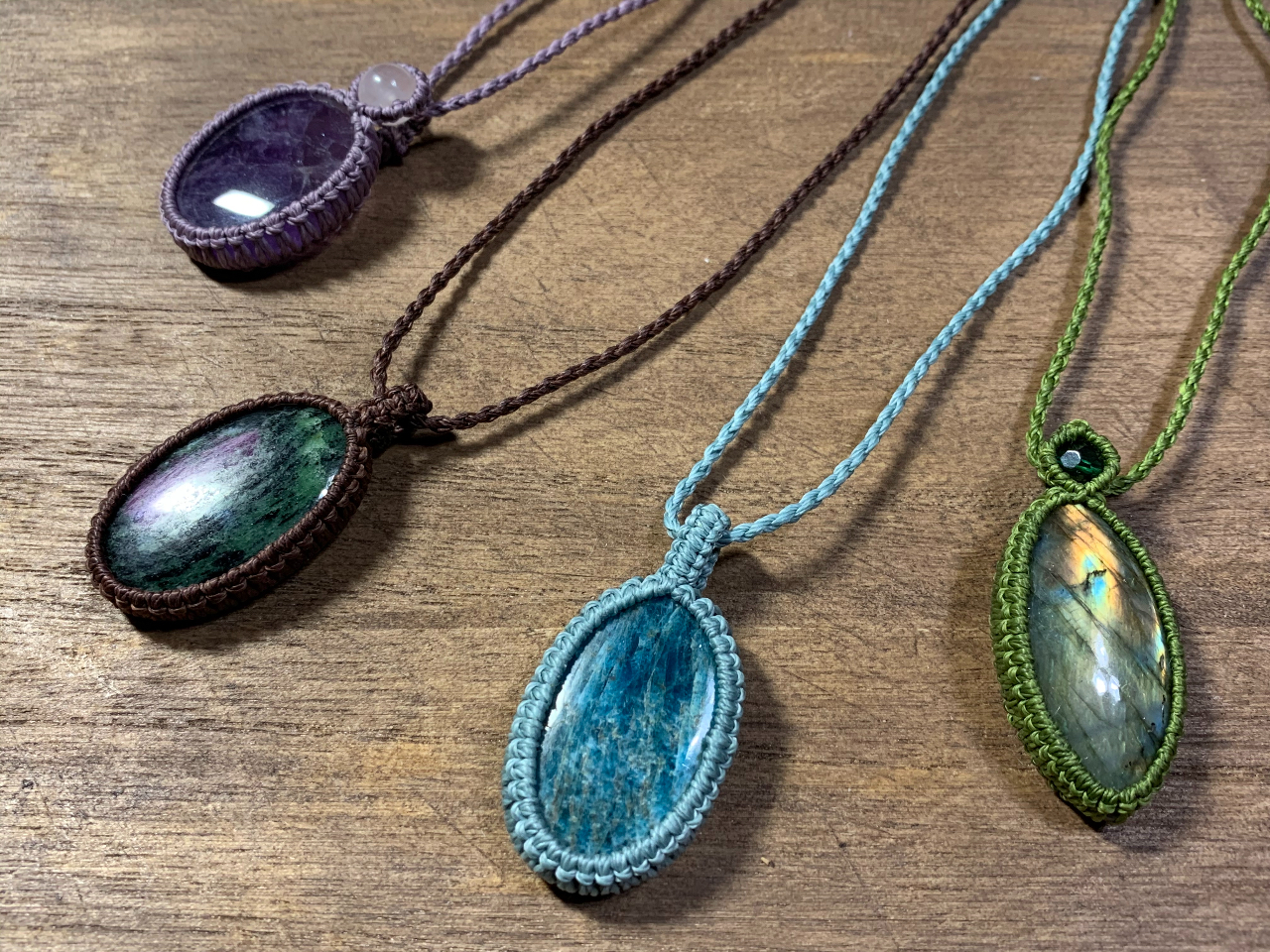 FXȓVR΂ŕ҂񂾃}NlbNXł