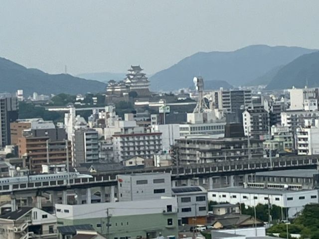 お城と新幹線