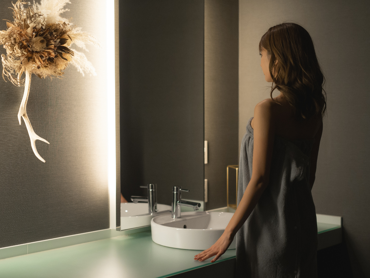 ���C���ɑ傫�Ȑ��ʑ�����p��