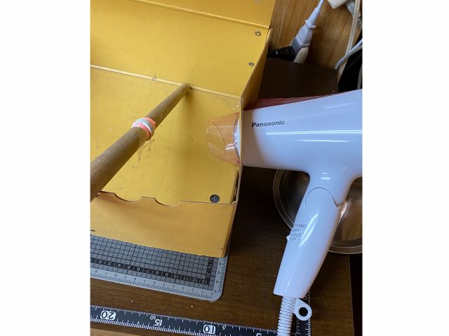 ドライヤーで乾燥します。