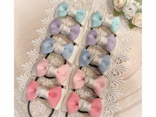 かわいらしいカラーのリボンヘアゴムです♪