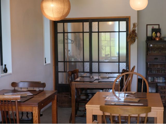 カフェの奥に個室が工房になっておりまして、プライベート空間で過ごすことができます。