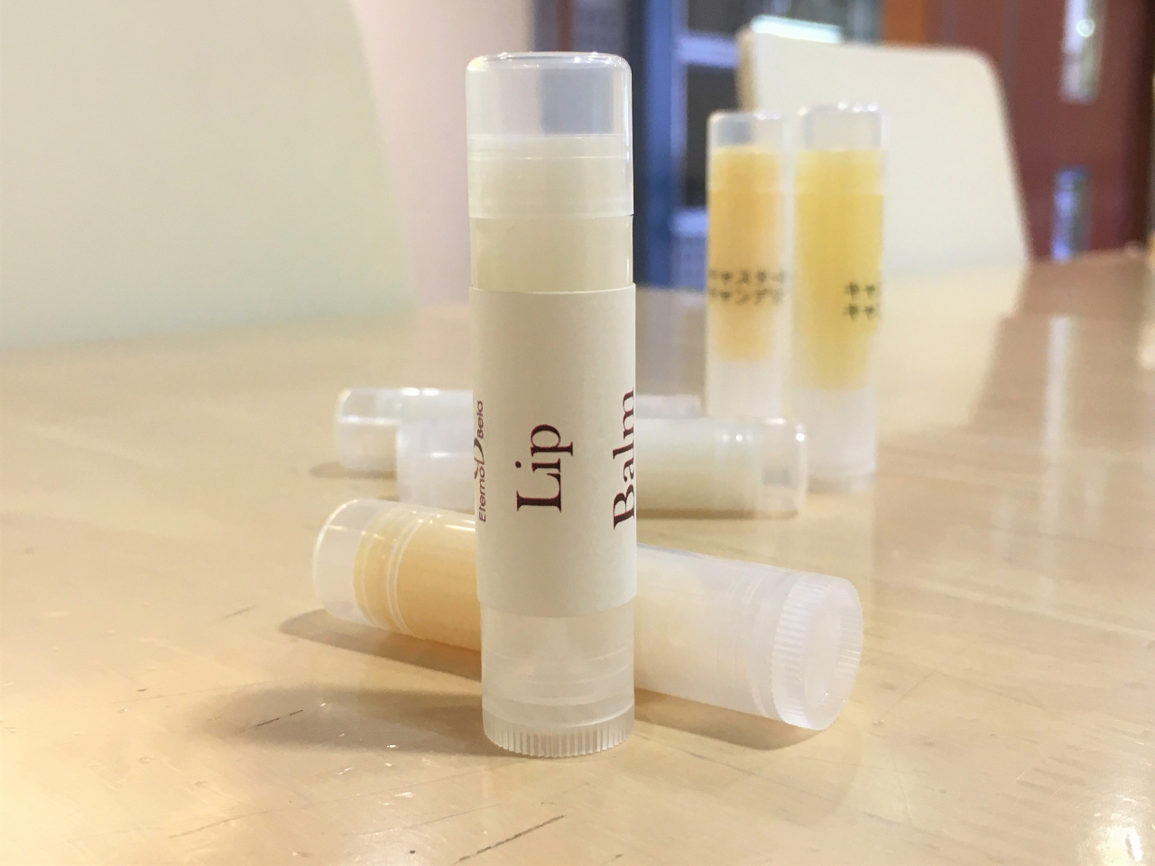 D݂̃ICƃLfbNX܂̓r[YbNX𓒐ŗnČł߂邾BD݂ŃJ[sOgĐFt␸ōt\łB