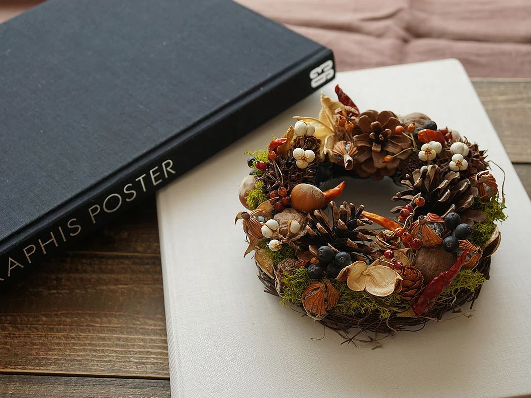 木の実のリース作り 秋を先取り 実が沢山付いた美味しそうな木の実のリースを作りましょう Sa Flavor じゃらん遊び体験 木の実のリース作り 秋を先取り 実が沢山付いた美味しそうな木の実のリースを作りましょう Sa Flavor じゃらん遊び体験