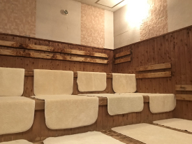 ●サウナ:テレビを見ながらリラックスできます