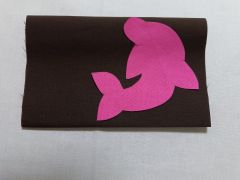 土台色焦げ茶×ピンク
