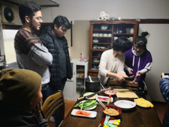 自炊体験。材料はお客様が決めて頂き各自で。