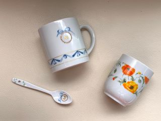 マグカップと湯飲み&スプーン1本♪
