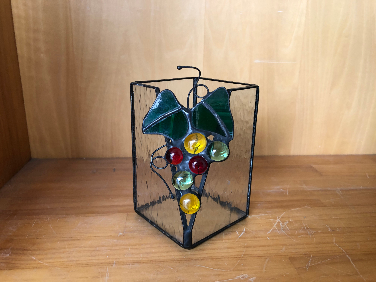 小物入れです!ペン立てなどにも便利ですね!