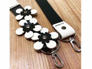 お花なモチーフもつけられます