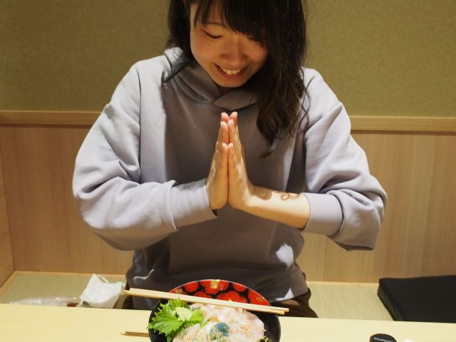では・・いただきま〜〜す!!