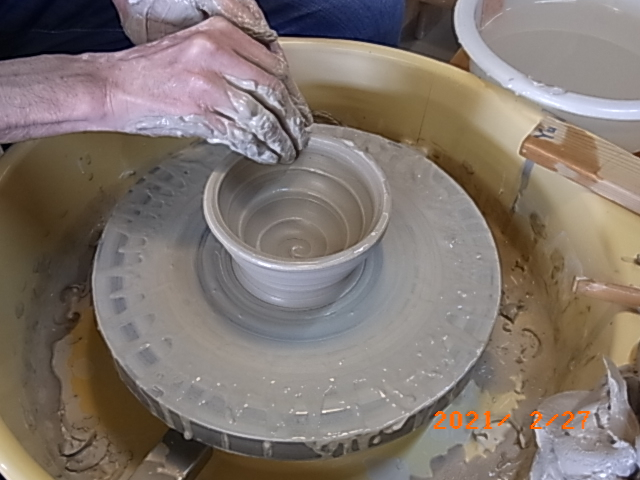 慎重に!さらに薄く伸ばします