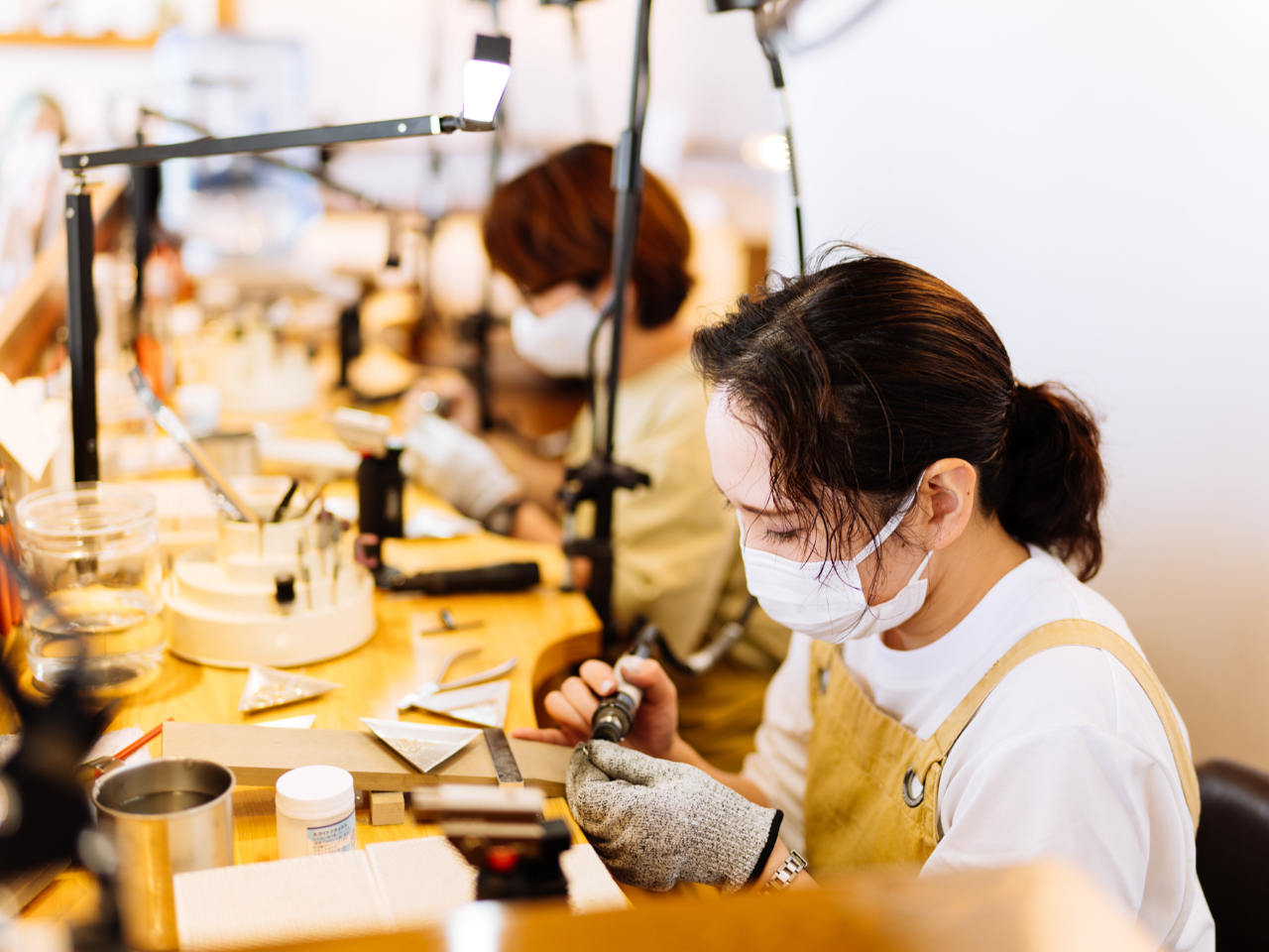 ql̎wւ͐ElS߂čŏIdグĂ܂