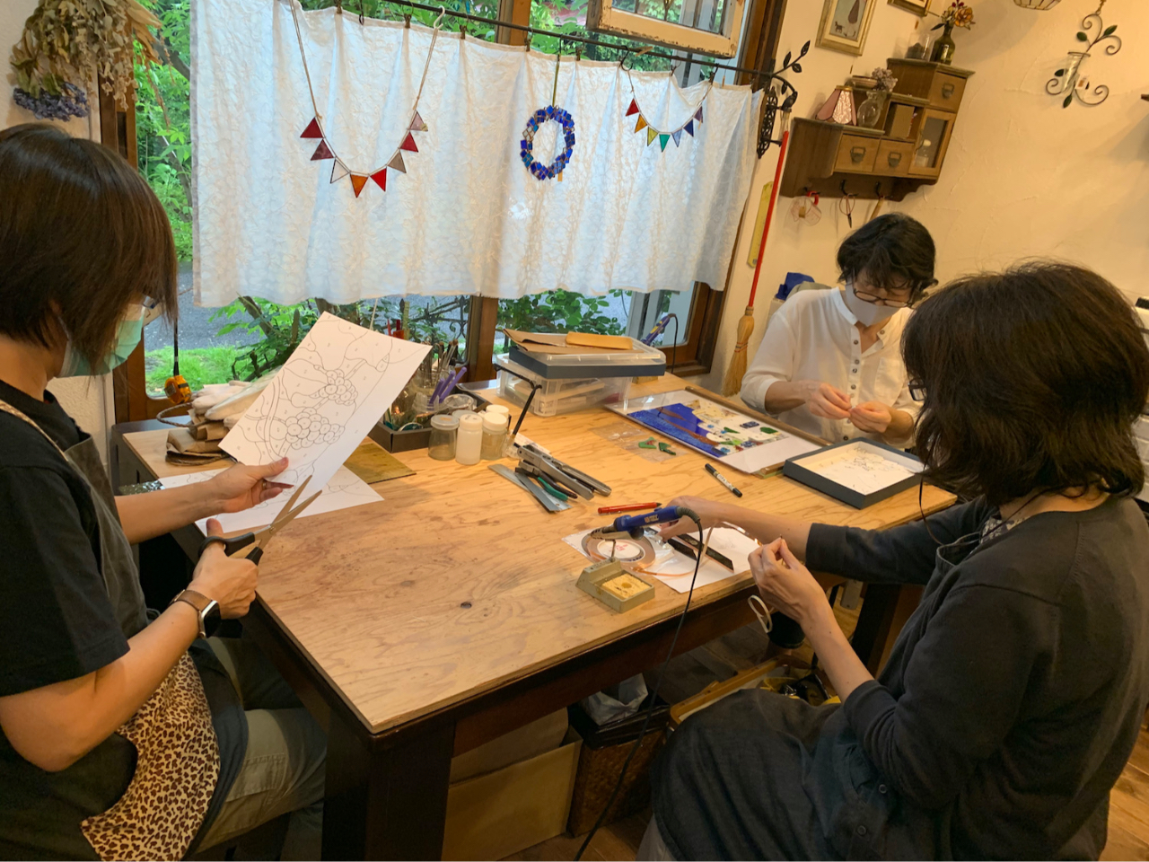 アットホームな空間で作品作り!