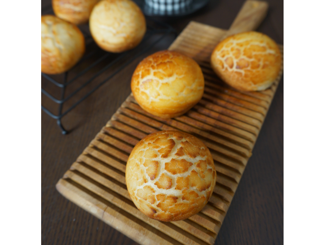 _b`ubhiUjO̓JƂĂāAɂ̓N[`[YĂ܂B