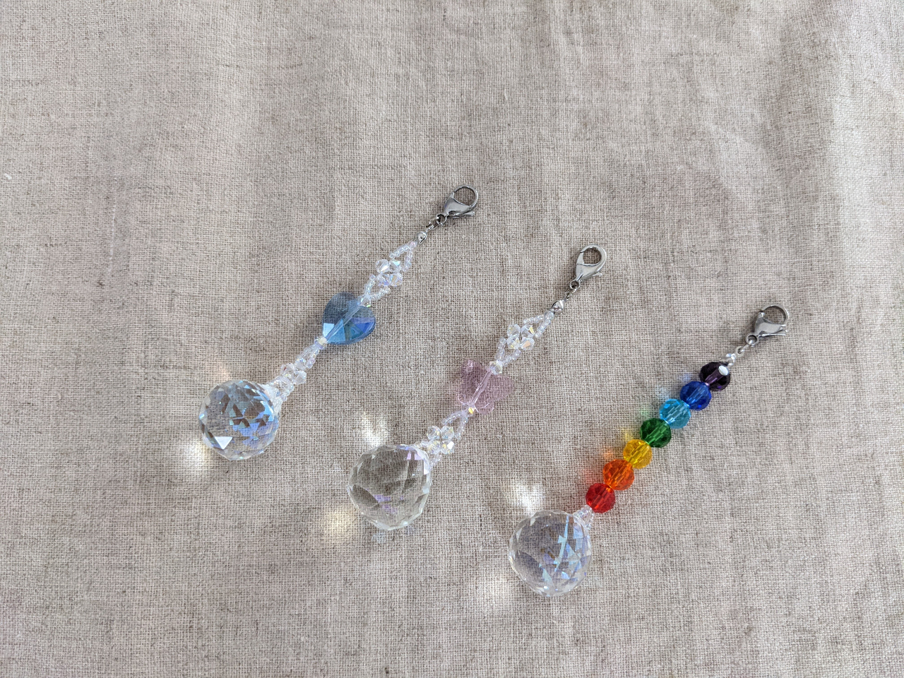 ミニサンキャッチャー。トップ部分は20ミリクリスタルガラス。